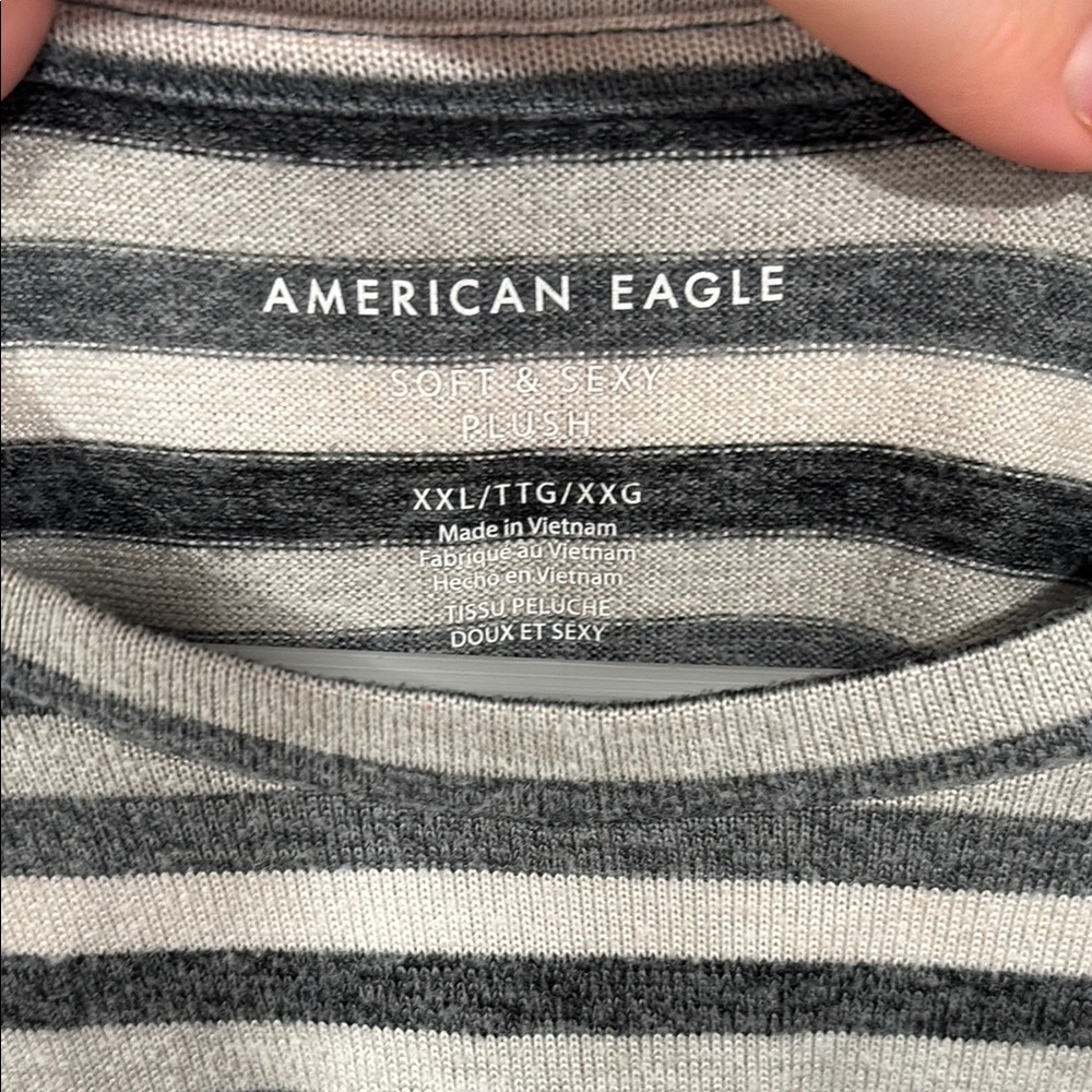 American eagle Long Sleeve Shirt - Picture 2 of 7